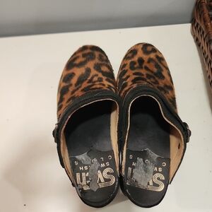 Sven Leopard Print Mules